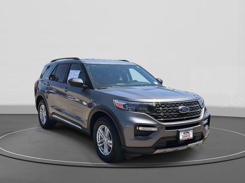 Carbonized Gray Metallic 2023 Ford Explorer XLT