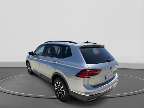 Pyrite Silver Metallic 2024 Volkswagen Tiguan 2.0T S