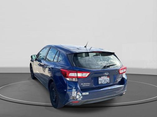 2017 Subaru Impreza 2.0i