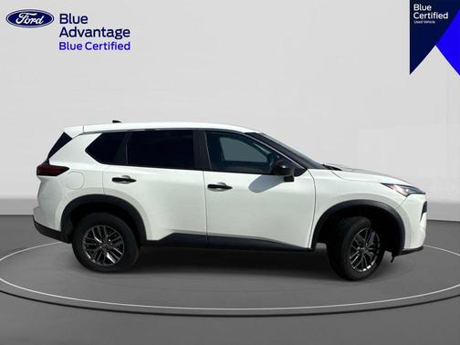 Glacier White 2024 Nissan Rogue S