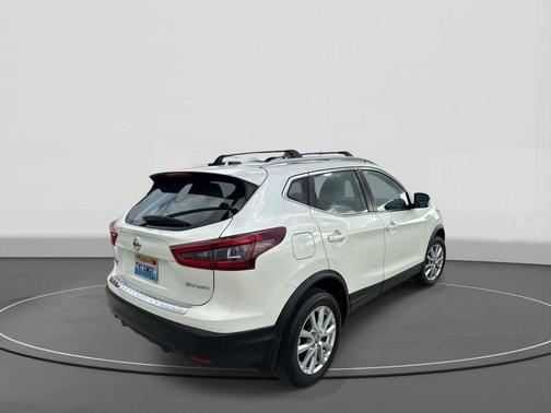 White 2020 Nissan Rogue Sport SV