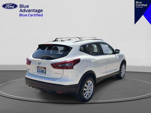 White 2020 Nissan Rogue Sport SV