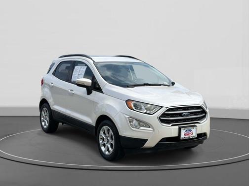 White Platinum Tri-Coat Metallic 2018 Ford EcoSport SE