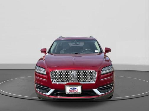 2019 Lincoln Nautilus Select