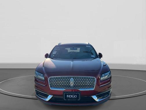 2019 Lincoln Nautilus Select