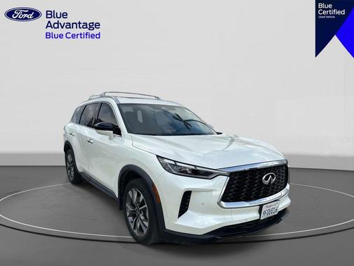 Majestic White 2023 INFINITI QX60 Luxe