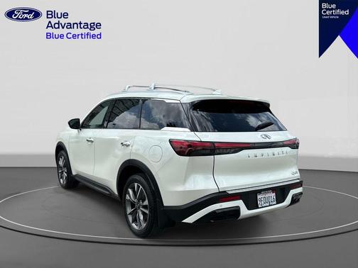 Majestic White 2023 INFINITI QX60 Luxe