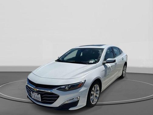 Summit White 2024 Chevrolet Malibu LT