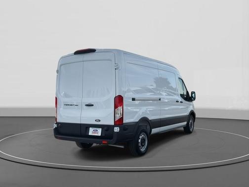 2026 Ford Transit-250 148 WB Medium Roof Cargo