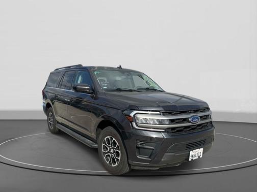 Dark Matter Gray Metallic 2024 Ford Expedition Max XLT