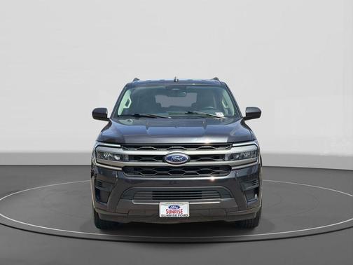 Dark Matter Gray Metallic 2024 Ford Expedition Max XLT