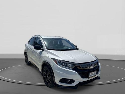 Platinum White Pearl 2021 Honda HR-V Sport