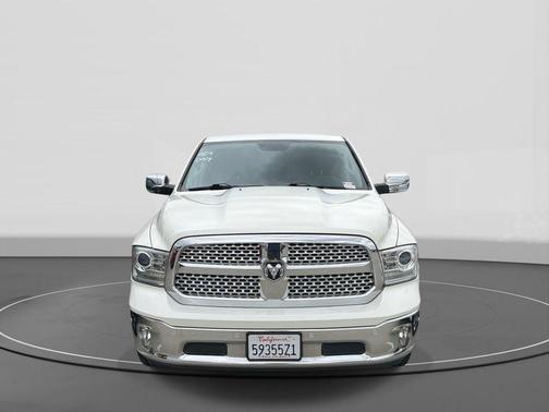 Pearl White 2016 RAM 1500 Laramie