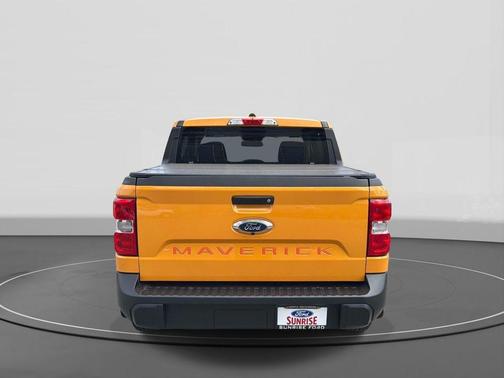 Cyber Orange Metallic Tricoat 2023 Ford Maverick XLT