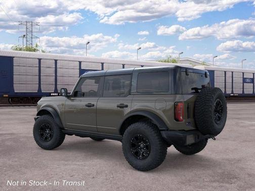Gray 2026 Ford Bronco Badlands