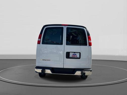 2024 Chevrolet Express 2500 Work Van