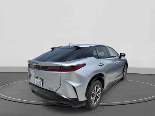 Iridium 2023 Lexus RZ 450e Premium