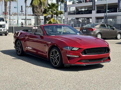 2022 Ford Mustang EcoBoost