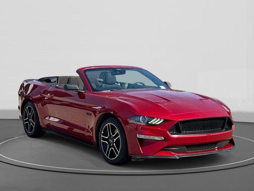2022 Ford Mustang EcoBoost