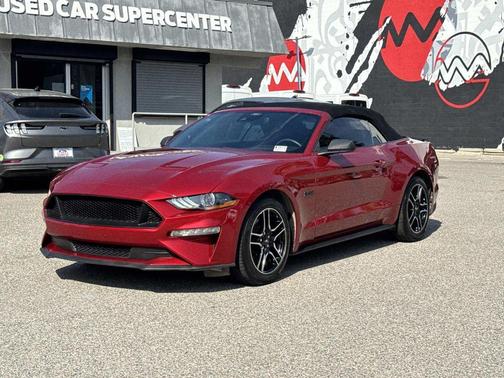 2022 Ford Mustang EcoBoost