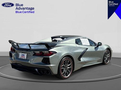 Gray Metallic 2024 Chevrolet Corvette Stingray w/2LT