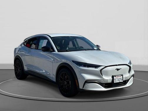 Space White Metallic 2023 Ford Mustang Mach-E Select