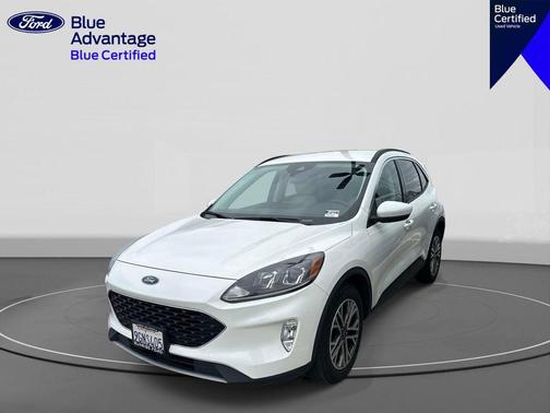 Star White 2022 Ford Escape SEL