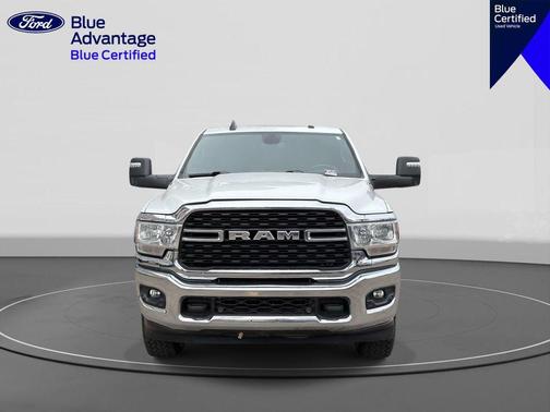 Bright White Clearcoat 2024 RAM 2500 Big Horn