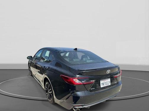 Midnight Black Metallic 2025 Toyota Camry SE