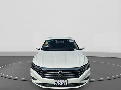 Pure White 2019 Volkswagen Jetta 1.4T S
