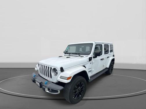 Bright White Clearcoat 2023 Jeep Wrangler 4xe Sahara