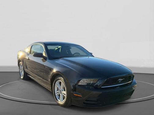 2014 Ford Mustang V6