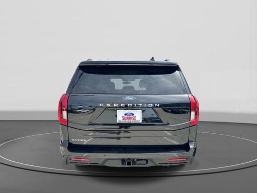 Agate Black Metallic 2025 Ford Expedition Active