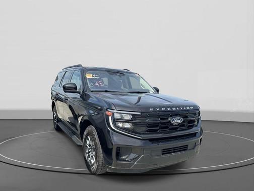 Agate Black Metallic 2025 Ford Expedition Active