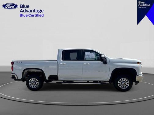 Summit White 2025 Chevrolet Silverado 2500 LT