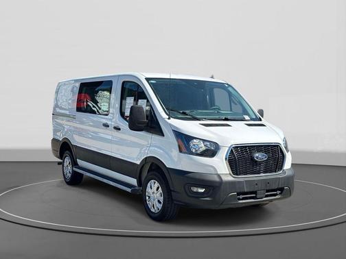 Oxford White 2024 Ford Transit-250 Base