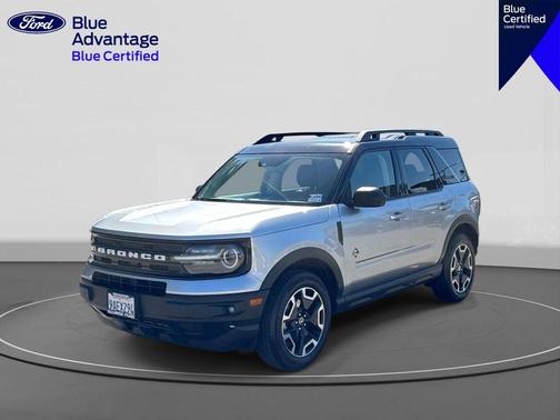 Iconic Silver Metallic 2022 Ford Bronco Sport Outer Banks
