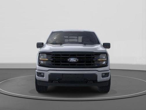 Avalanche 2026 Ford F-150 XLT