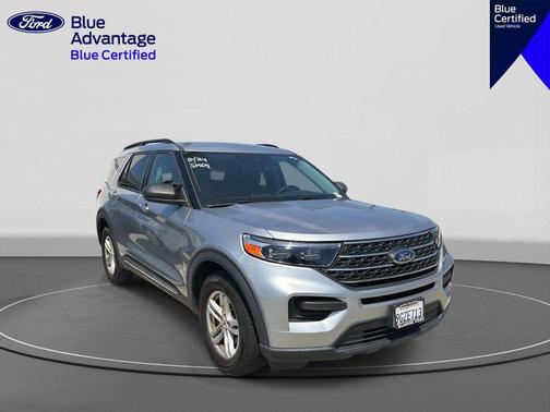 Iconic Silver Metallic 2023 Ford Explorer XLT