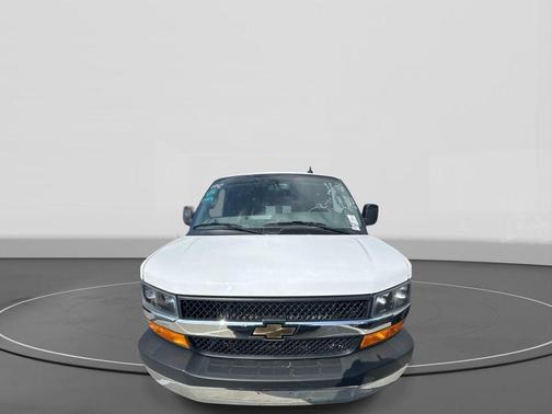 Summit White 2024 Chevrolet Express 2500 Work Van