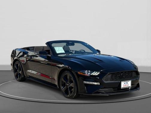 2021 Ford Mustang EcoBoost
