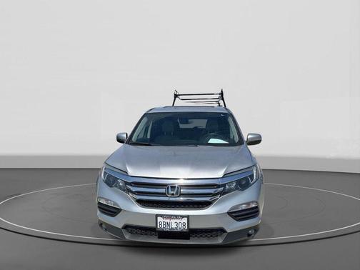 Lunar Silver Metallic 2017 Honda Pilot EX-L