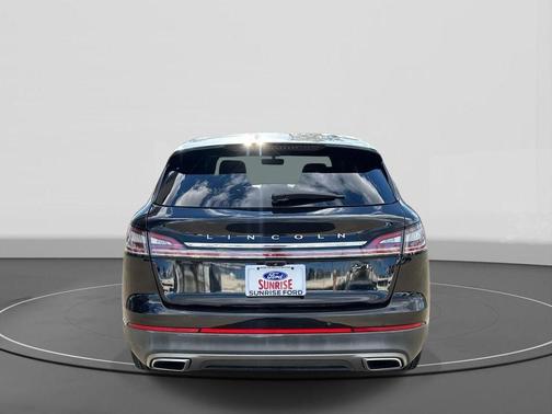 2019 Lincoln Nautilus Reserve