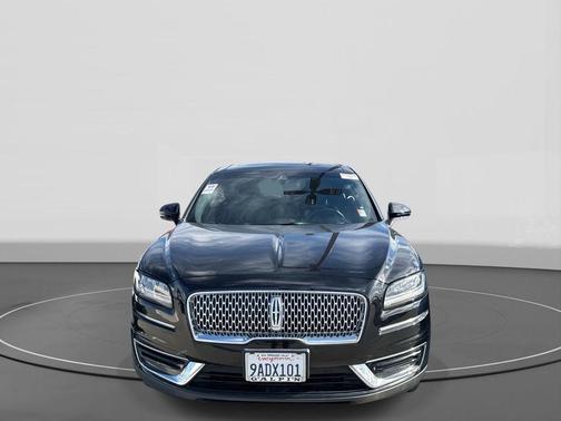 2019 Lincoln Nautilus Reserve