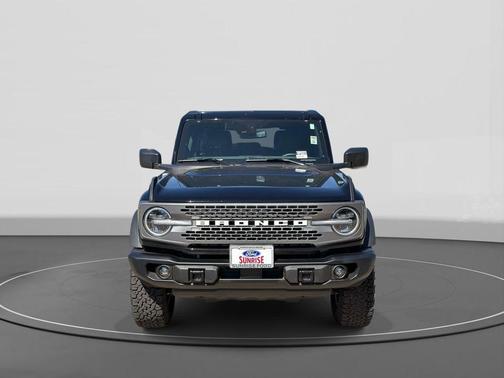 Shadow Black 2025 Ford Bronco Badlands