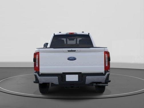Oxford White 2026 Ford F-350 Lariat Super Duty
