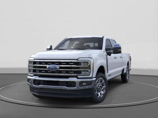 Oxford White 2026 Ford F-350 Lariat Super Duty