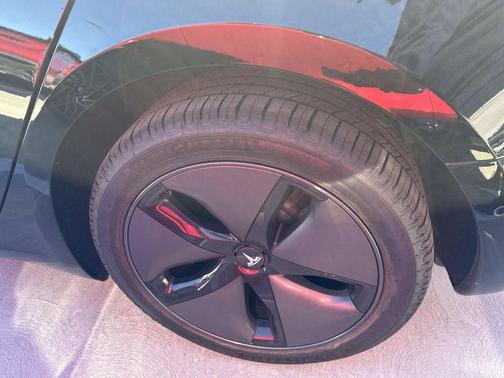 2018 Tesla Model 3 Mid Range