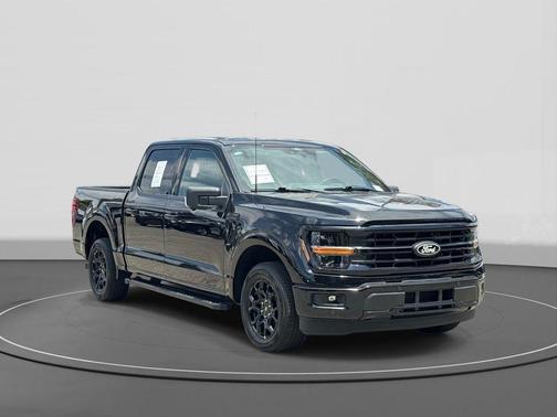 Agate Black Metallic 2024 Ford F-150 XLT