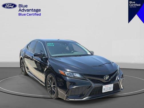 Midnight Black Metallic 2023 Toyota Camry SE